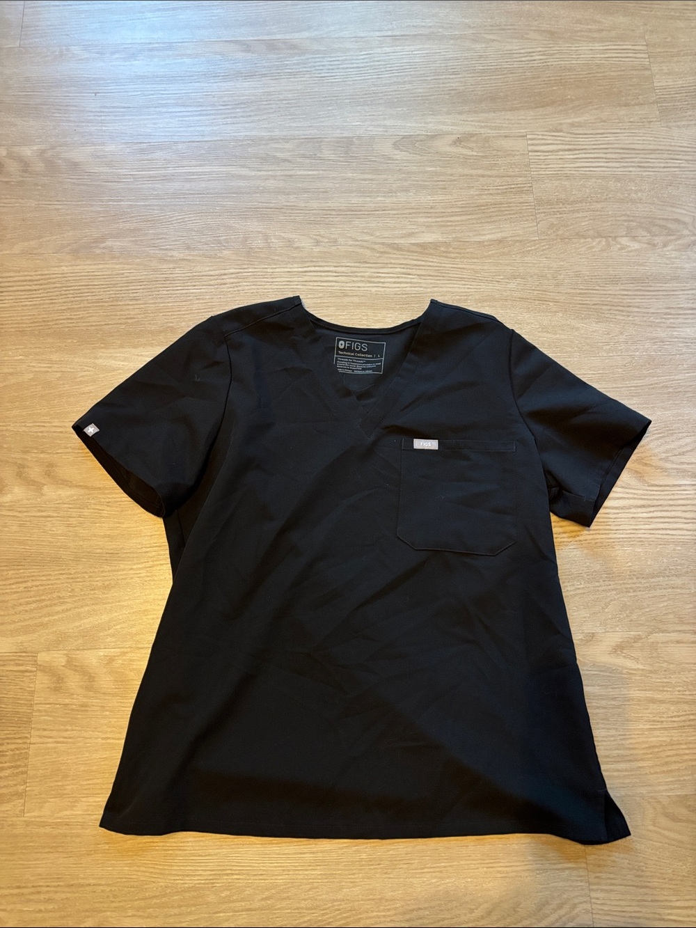Figs Women’s L Catarina Black Scrub Top Technical Collection No Tag Hospital
